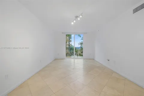 8888 Collins Ave # 311, Surfside FL 33154