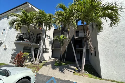 142 SW 18th Ave # 20, Miami FL 33135