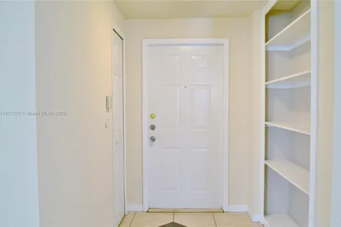 3225 NE 184th St # 10103, Aventura FL 33160