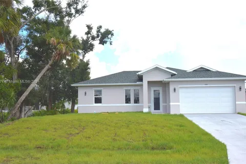 2380 Achilles St, Other City - In The State Of Florida FL 33980