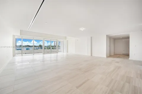 4701 N Meridian Ave # 418, Miami Beach FL 33140