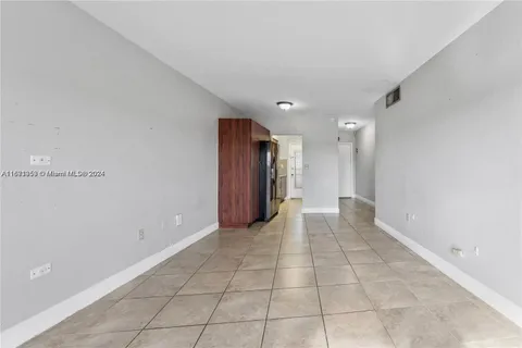 11 SW 52nd Ave # 6C, Miami FL 33134