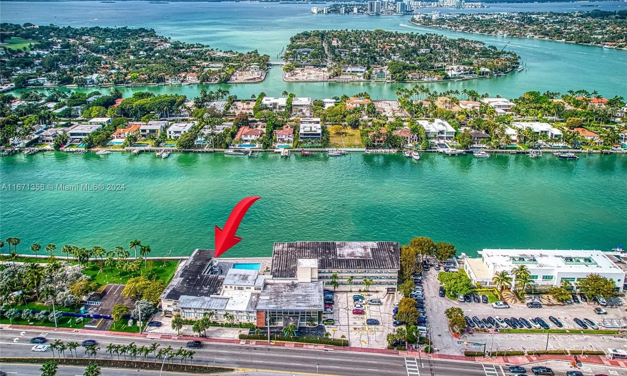 6484 INDIAN CREEK # 204, Miami Beach FL 33141