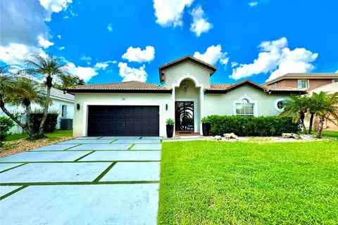 280 SW 167th Ave, Pembroke Pines FL 33027