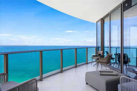 15701 Collins Ave # 3201, Sunny Isles Beach FL 33160