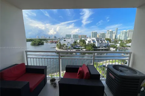 400 Kings Point Dr # 615, Sunny Isles Beach FL 33160