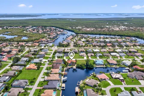 2227 SW 54th LN, Cape Coral FL 33914