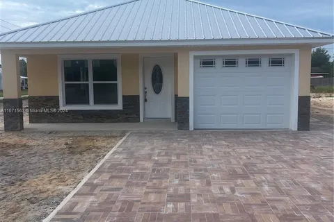 302 KITE AVE, Sebring FL 33870