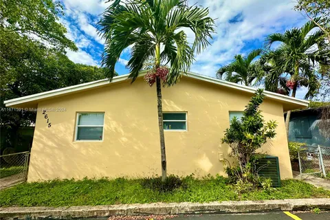 2615 NW 13th Ct, Fort Lauderdale FL 33311