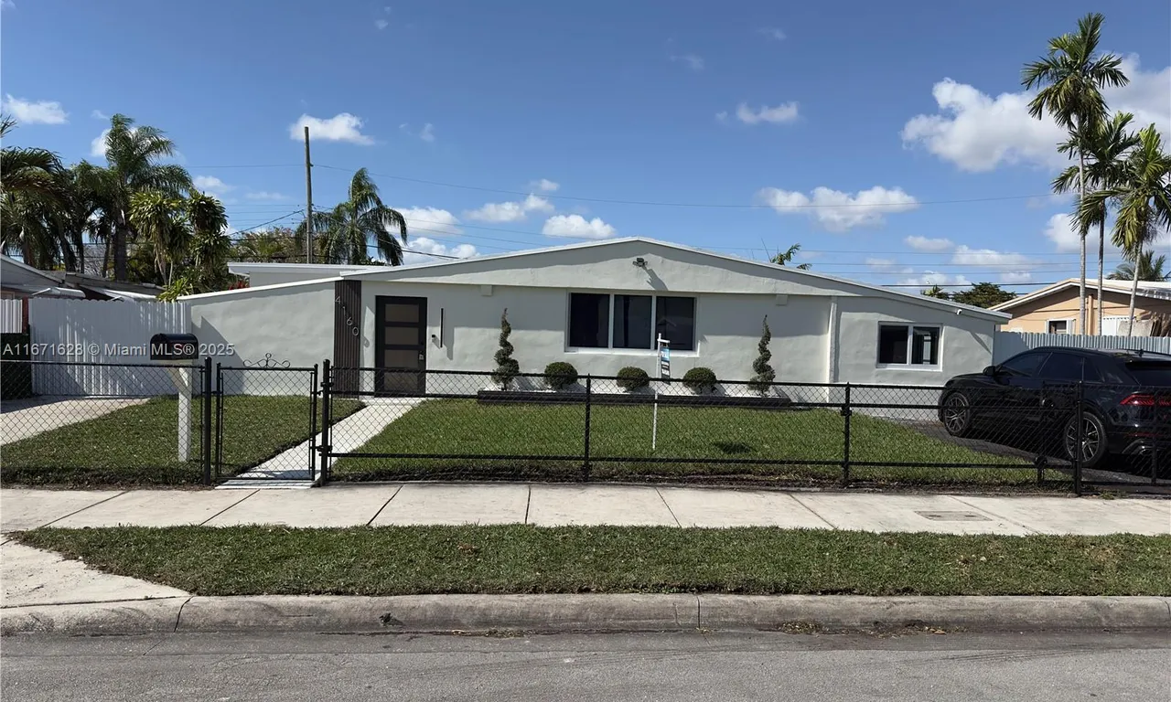 4160 SW 97th Ave, Miami FL 33165