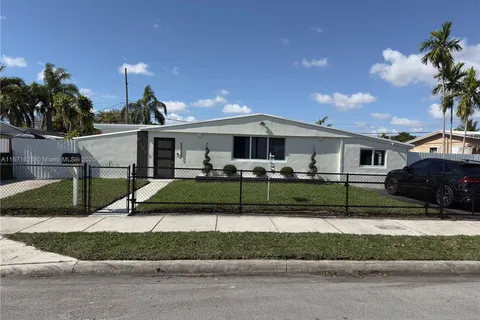 4160 SW 97th Ave, Miami FL 33165