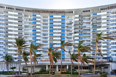 100 Lincoln Rd # 1116, Miami Beach FL 33139