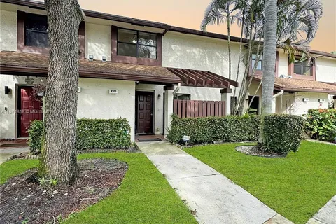 4306 N Carambola Cir N, Coconut Creek FL 33066