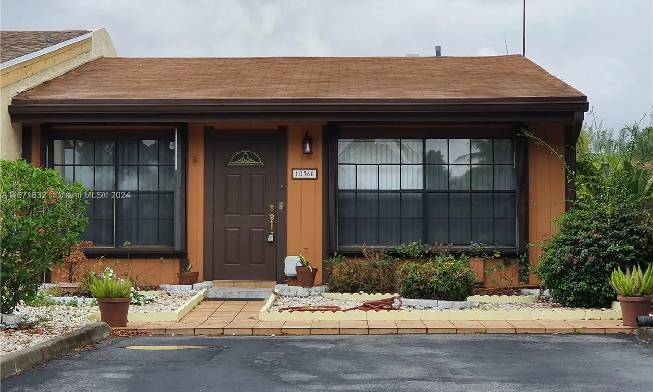 10360 W Cypress Ct # 10360, Pembroke Pines FL 33026