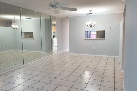 10360 W Cypress Ct # 10360, Pembroke Pines FL 33026