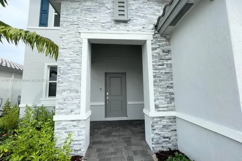 2639 SE 8 CT, Homestead FL 33035