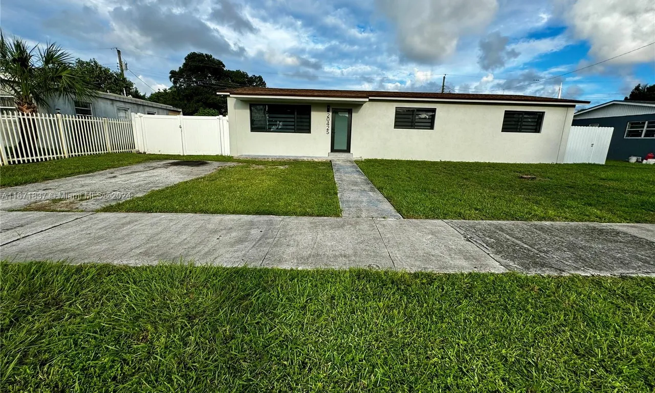 20425 NW 25th Ct, Miami Gardens FL 33056