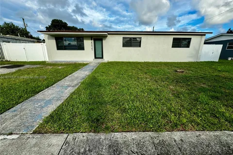 20425 NW 25th Ct, Miami Gardens FL 33056