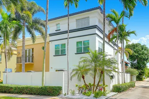 312 NE 12th Ave # 312, Fort Lauderdale FL 33301