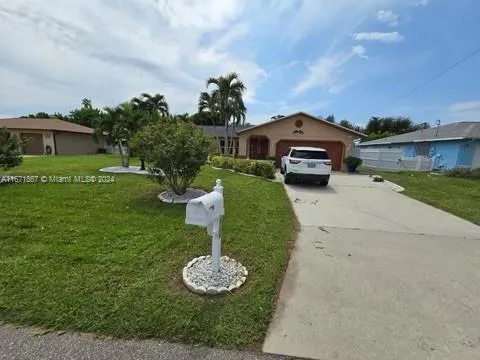 1424 SE 22nd Ter, Cape Coral FL 33990