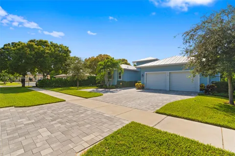 228 SW 4th Ave, Delray Beach FL 33444