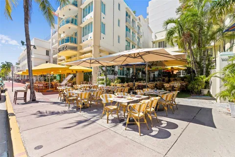 530 Ocean Dr, Miami Beach FL 33139