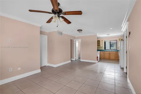 2760 W 62nd Pl # 203, Hialeah FL 33016