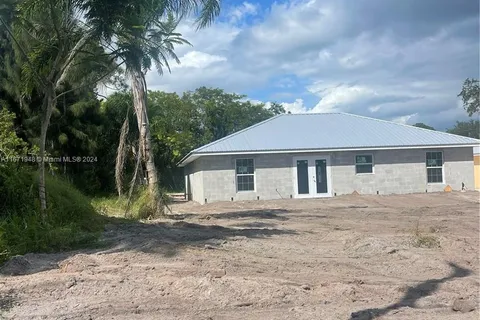 304 Kite Ave, Sebring FL 33870