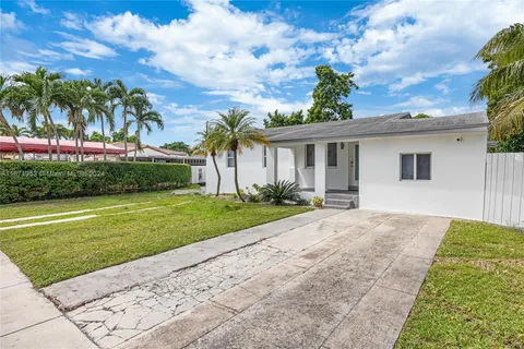 670 Flagami Blvd, Miami FL 33144