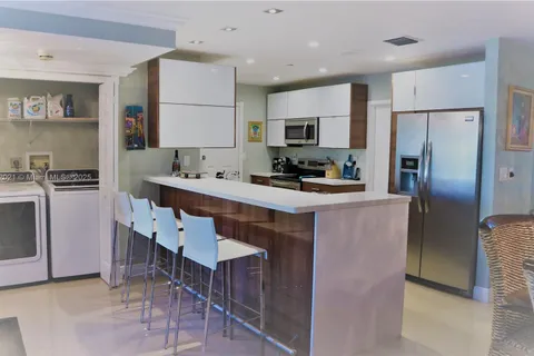 151 Crandon Blvd # 430, Key Biscayne FL 33149