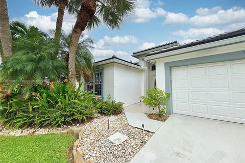 9444 Peabody Ct, Boca Raton FL 33496