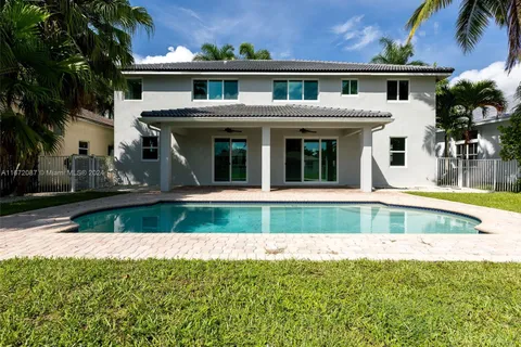 2538 Hunters Run Way # 2538, Weston FL 33327