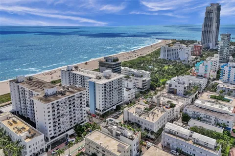 345 Ocean Dr # 904, Miami Beach FL 33139