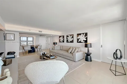 650 West Ave # 2610, Miami Beach FL 33139