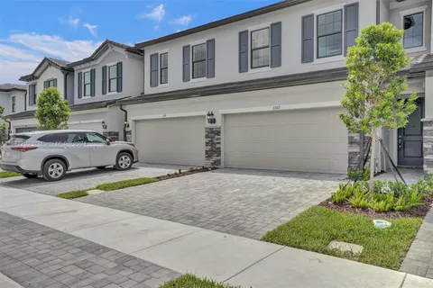 2202 S Appleton Cir S # 2202, Oakland Park FL 33309