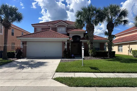 217 Sevilla Ave., Davenport FL 33897