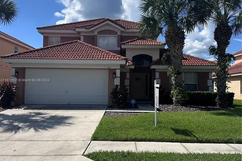 217 Sevilla Ave. # 217, Davenport FL 33896