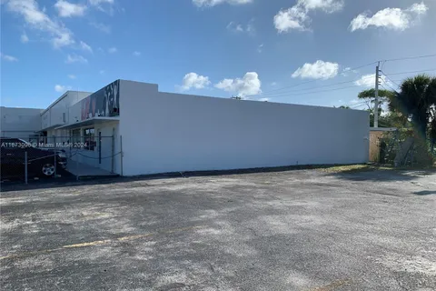 1812-1816 N Dixie Hwy, Hollywood FL 33020