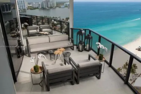 18555 Collins Ave # 2403, Sunny Isles Beach FL 33160