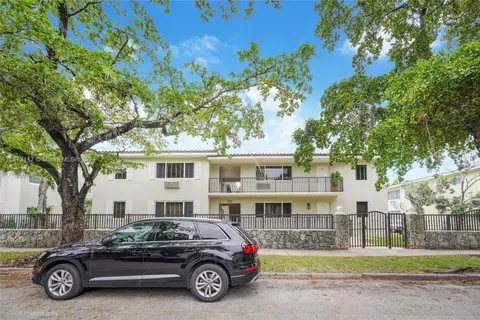 35 Antilla Ave # 7, Coral Gables FL 33134