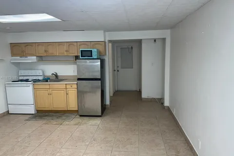 17 NE 2nd Ave # 107, Dania Beach FL 33004