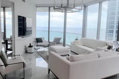 18975 Collins Ave # 1804, Sunny Isles Beach FL 33160