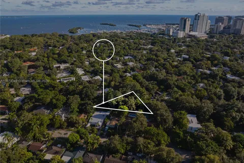 2905 Calusa St, Coconut Grove FL 33133