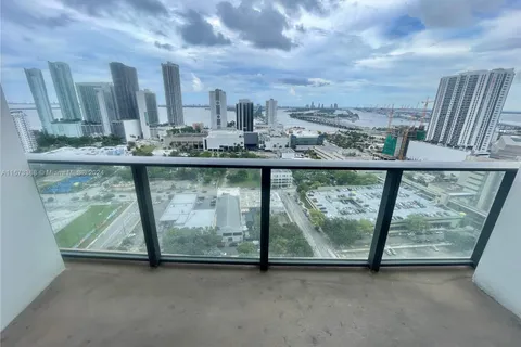 1600 NE 1st Ave # 2502, Miami FL 33132