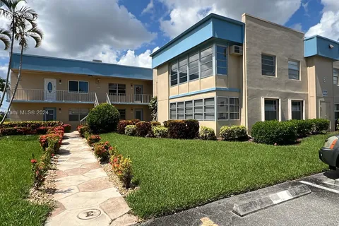 195 N Burgundy, Delray Beach FL 33484