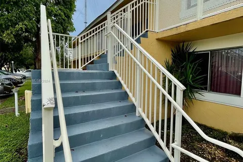 500 NW 210th St # 200, Miami Gardens FL 33169