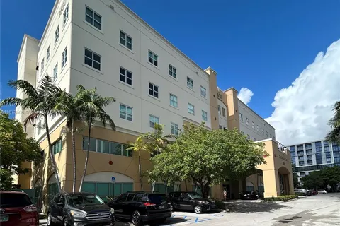 3650 NW 82nd Ave # 401, Doral FL 33166