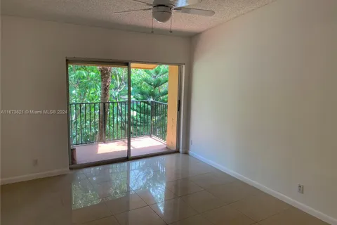 10749 Cleary Blvd # 310, Plantation FL 33324