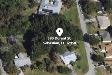 580 Durant St, Sebastian FL 32958