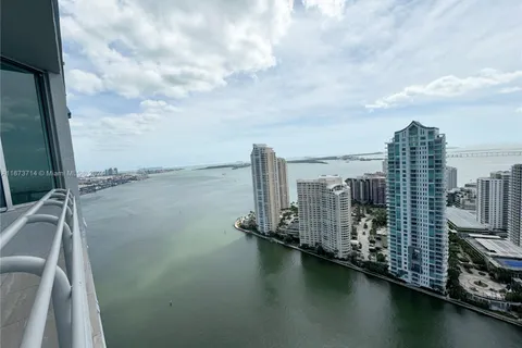 325 S Biscayne Blvd # 19, Miami FL 33131